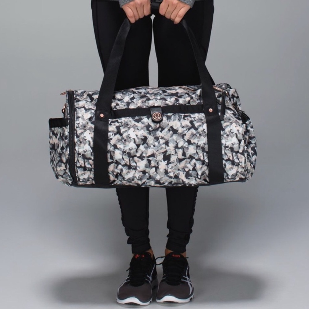 Lululemon High Mileage Duffle Bag